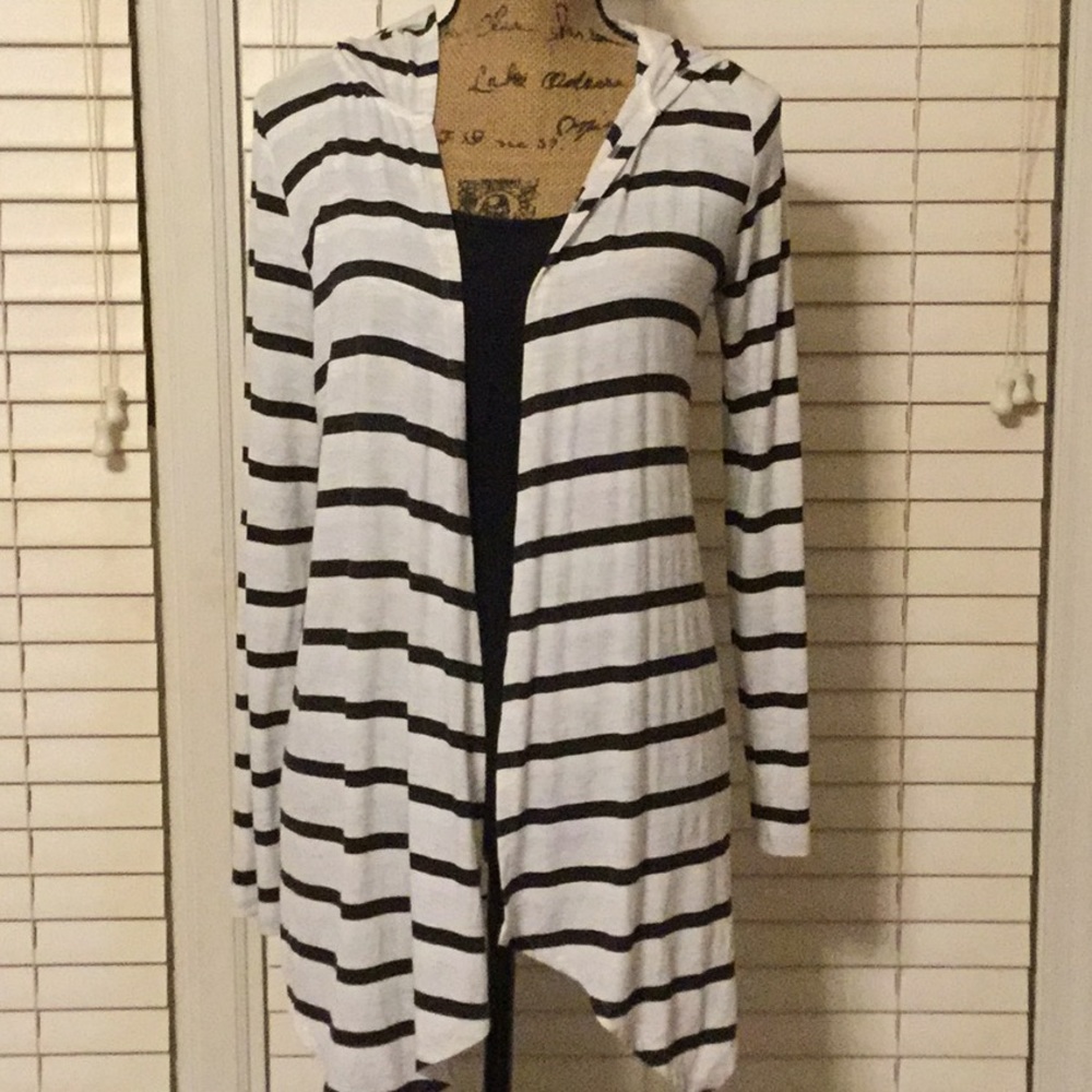 Stazzi Hi Lo (front) T-Shirt Material Cover Up